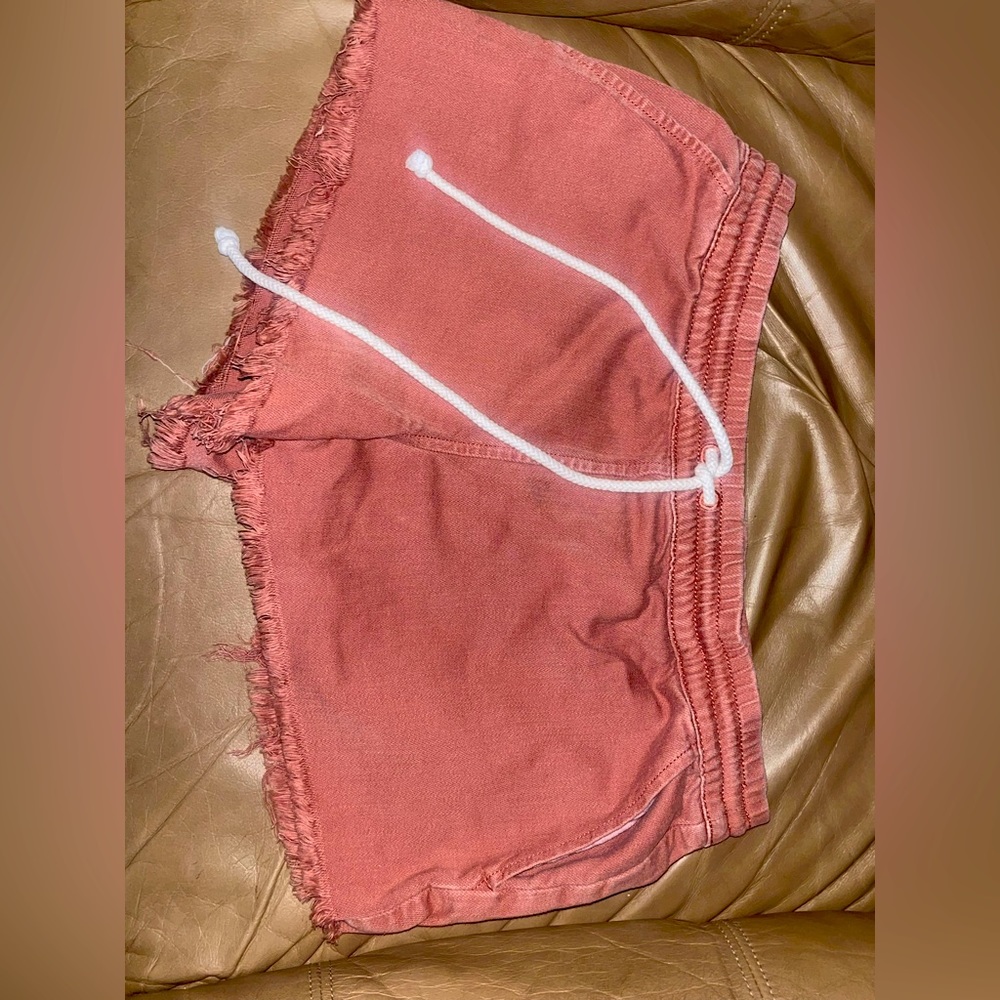 Aerie Shorts super cute and give beach vibe 🦞🌴